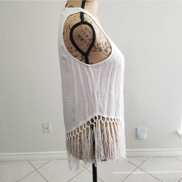 BUFFALO David Bitton embroidered tassel hem tank top sp in white - Picture 3 of 5